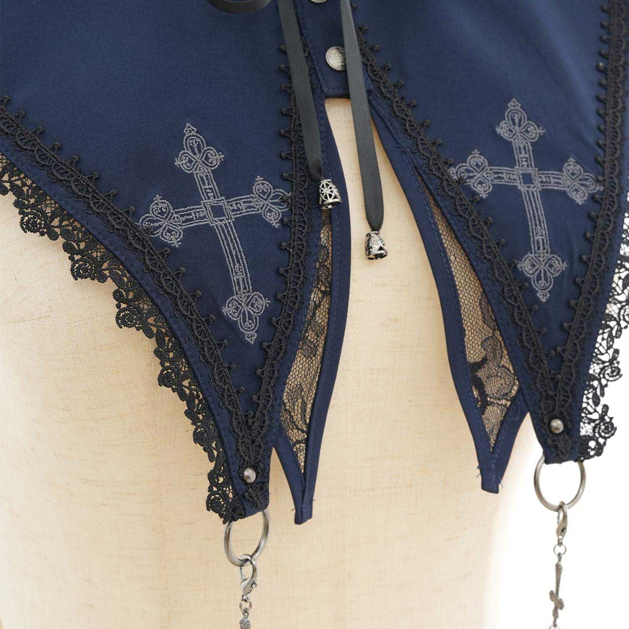 Whimsical Rosy Cats Rose Cross Detachable Collar