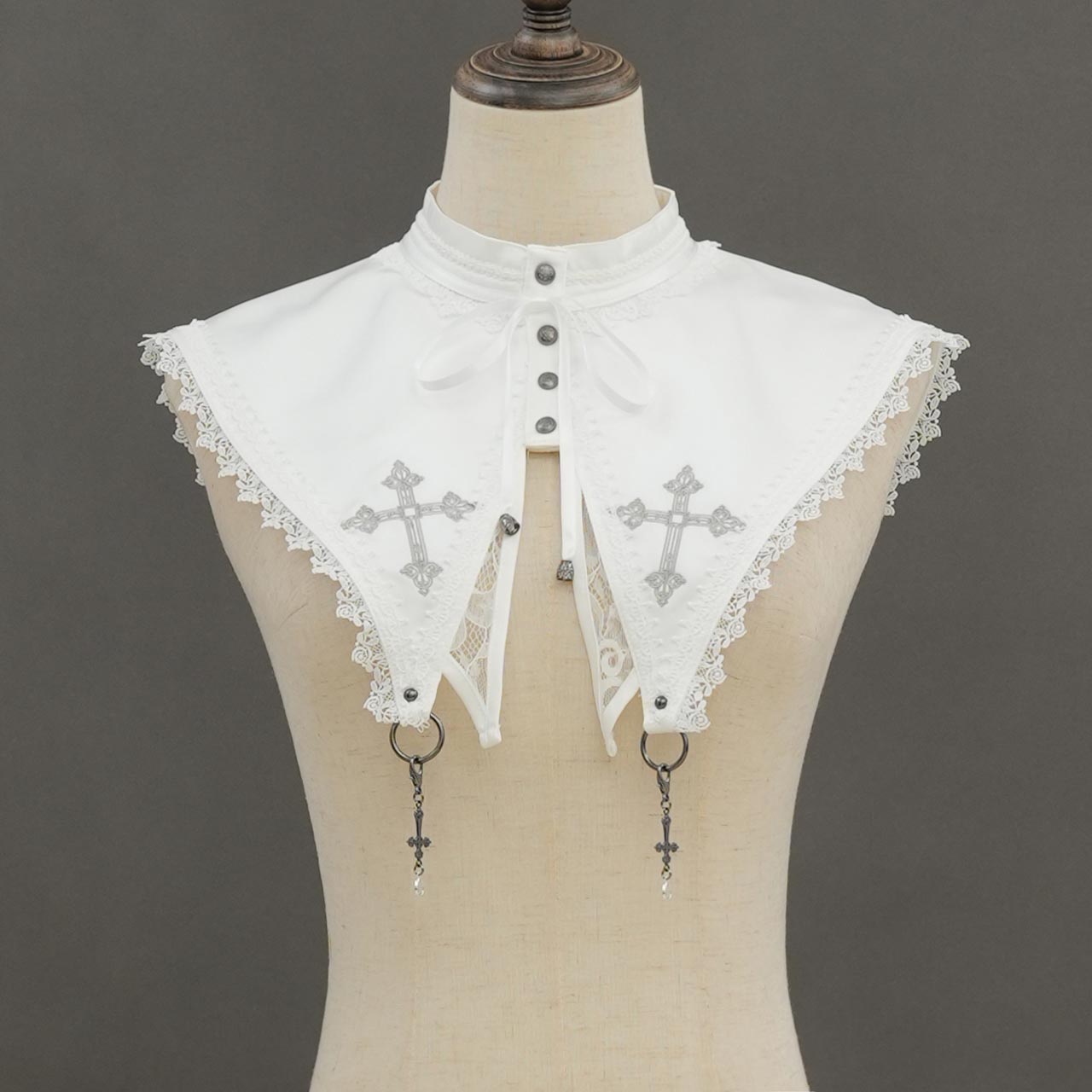 Whimsical Rosy Cats Rose Cross Detachable Collar