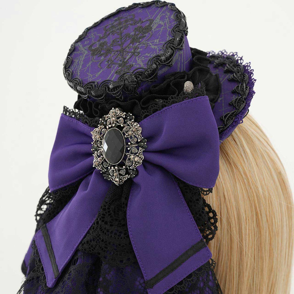 Grand Foyer Hotel 3-Way Mini Hat