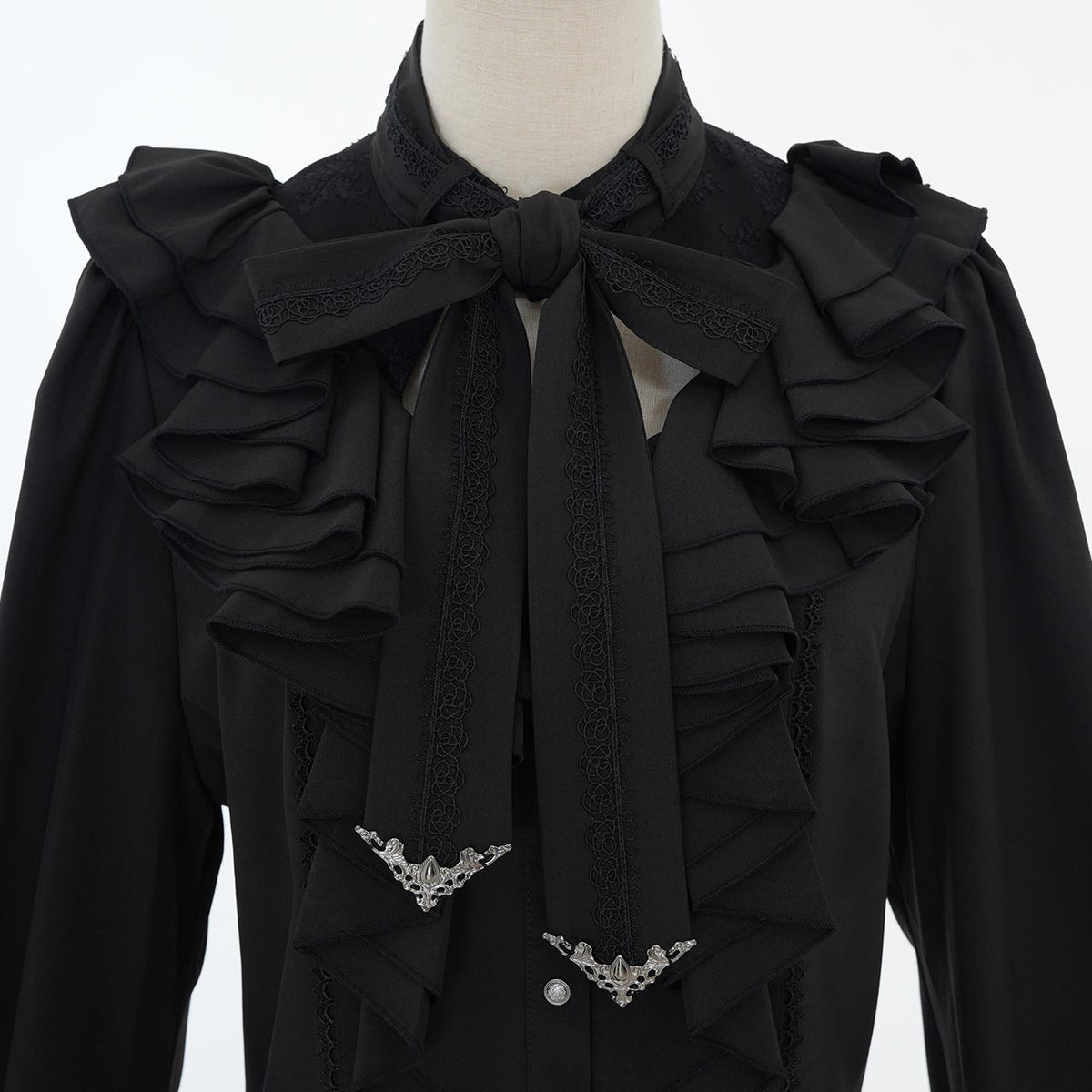 Grand Foyer Hotel Cascade Ruffle Blouse【L】