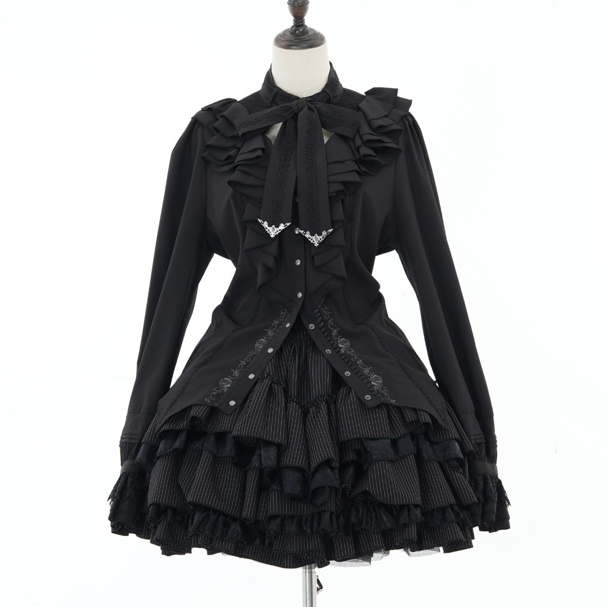 Grand Foyer Hotel Cascade Ruffle Blouse【L】
