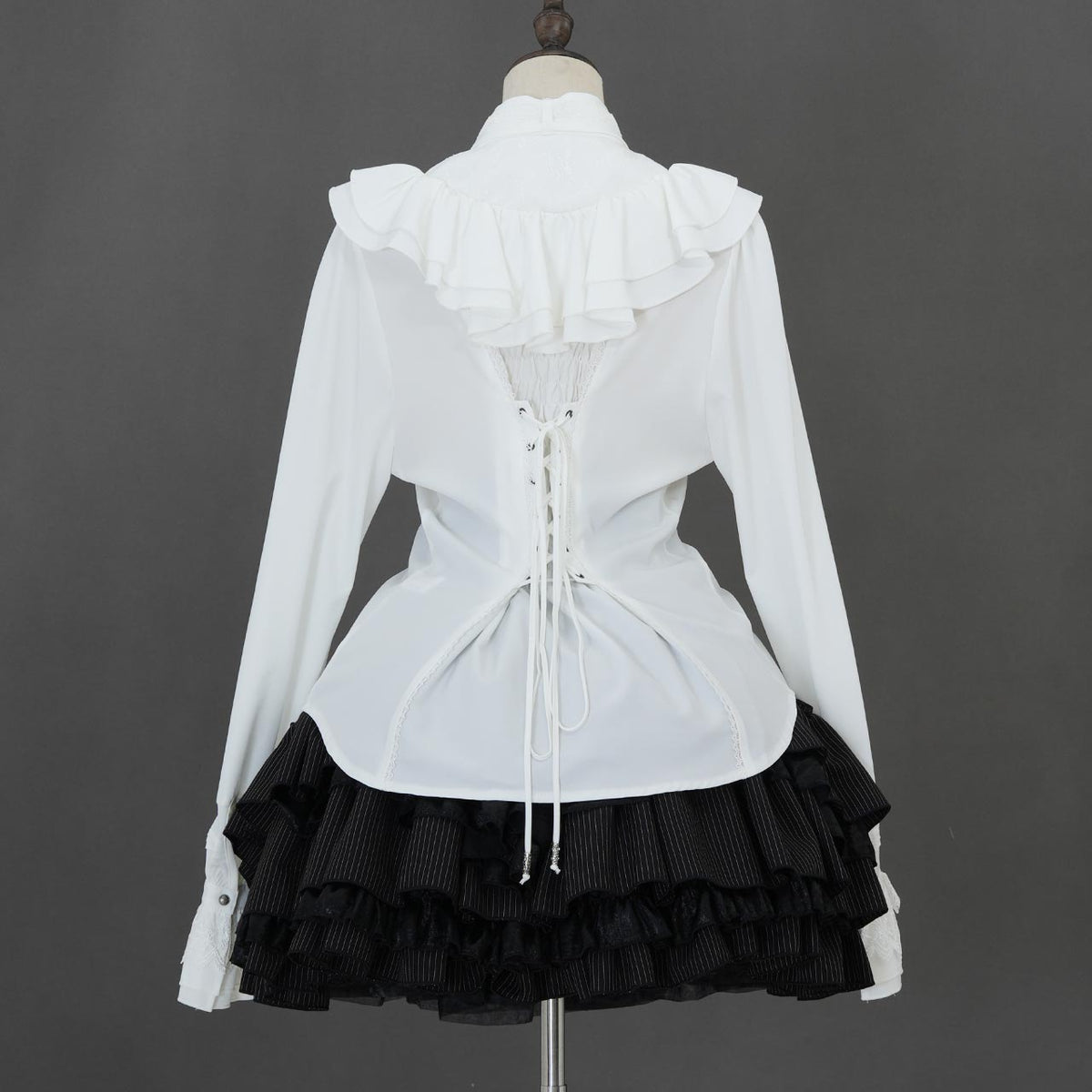 Grand Foyer Hotel Cascade Ruffle Blouse【L】