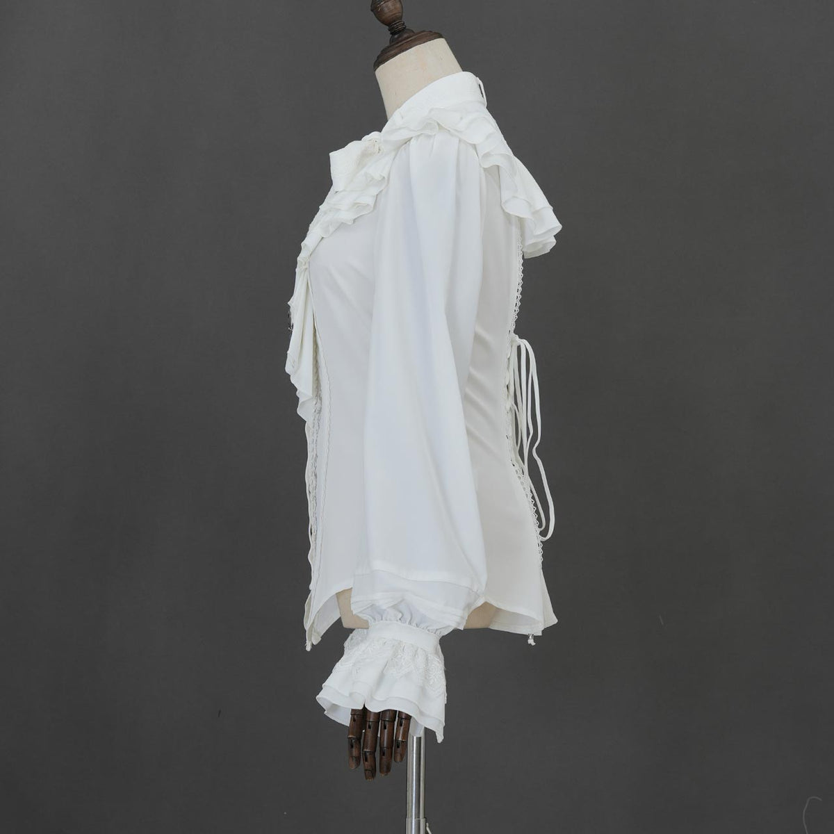 Grand Foyer Hotel Cascade Ruffle Blouse【M】