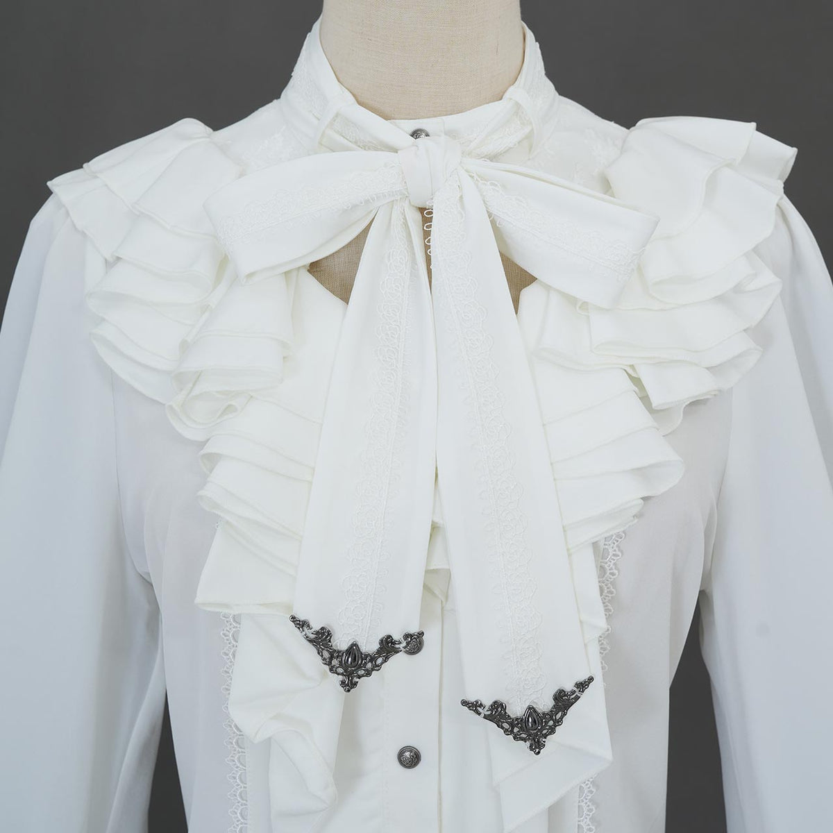 Grand Foyer Hotel Cascade Ruffle Blouse【M】