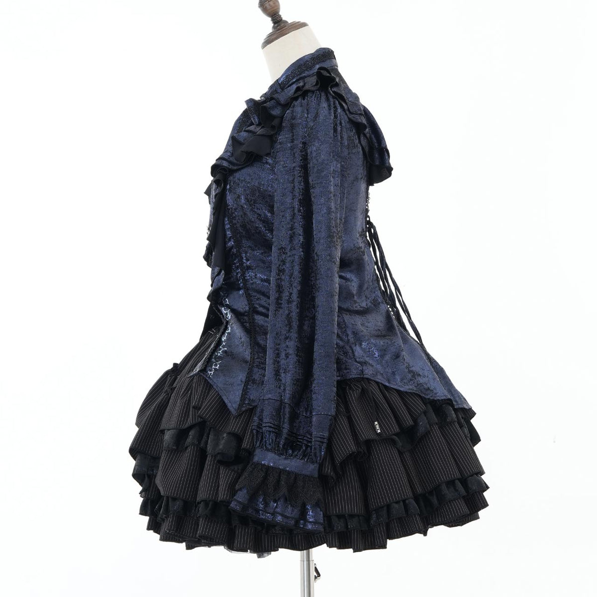 Grand Foyer Hotel Cascade Ruffle Blouse【L】