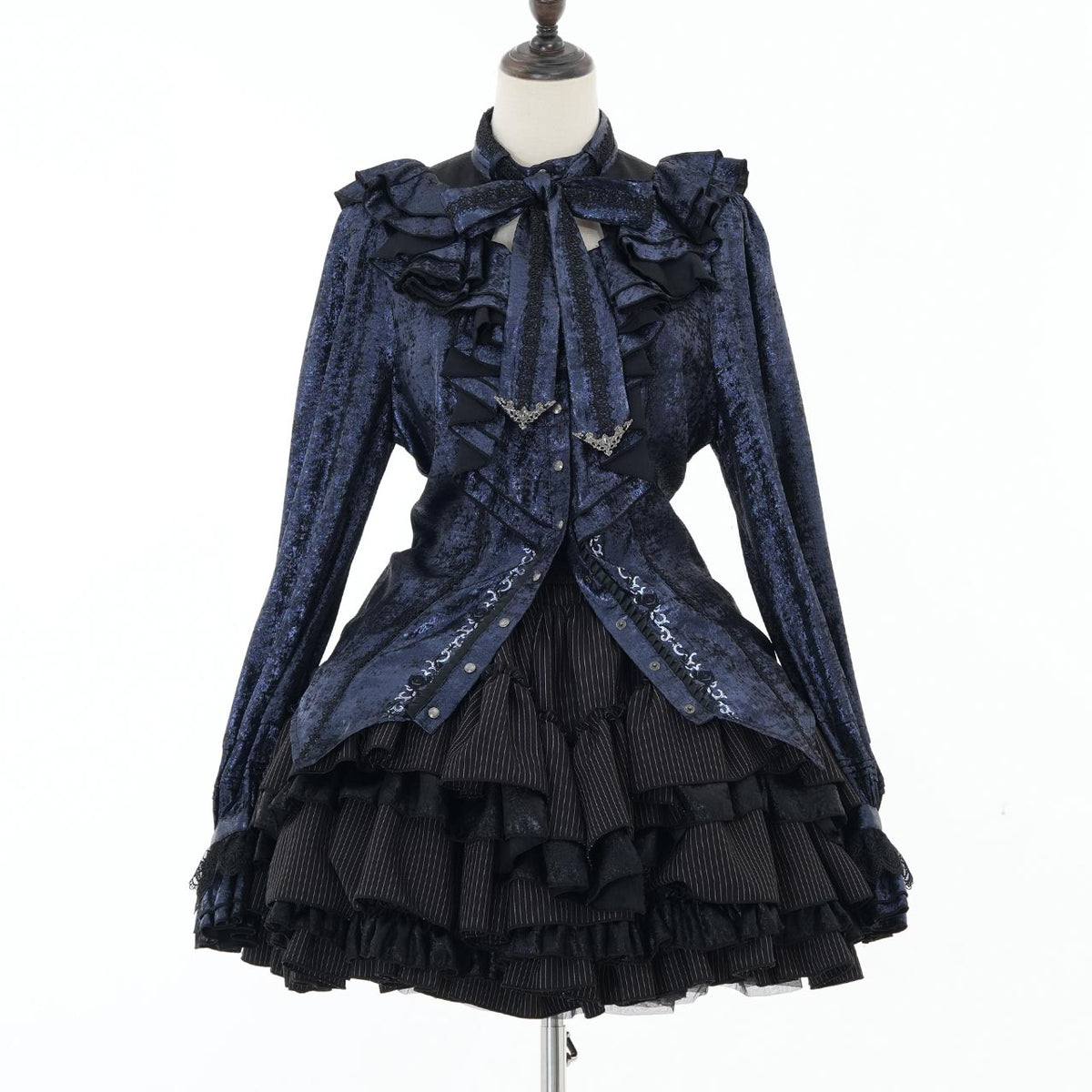 Grand Foyer Hotel Cascade Ruffle Blouse【L】