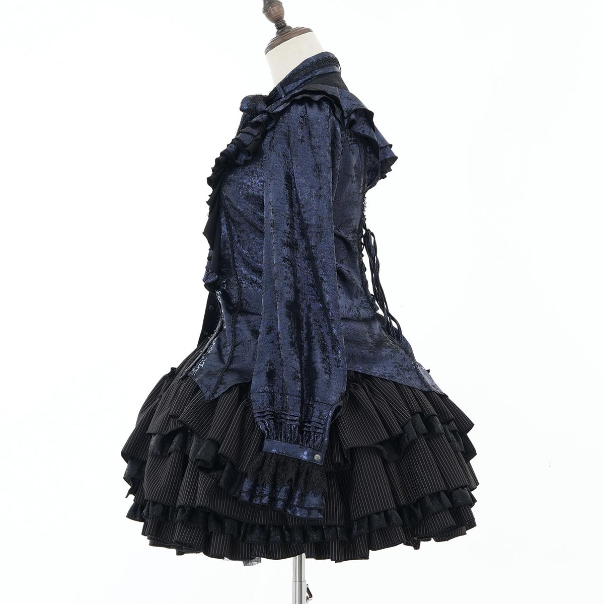 Grand Foyer Hotel Cascade Ruffle Blouse【M】