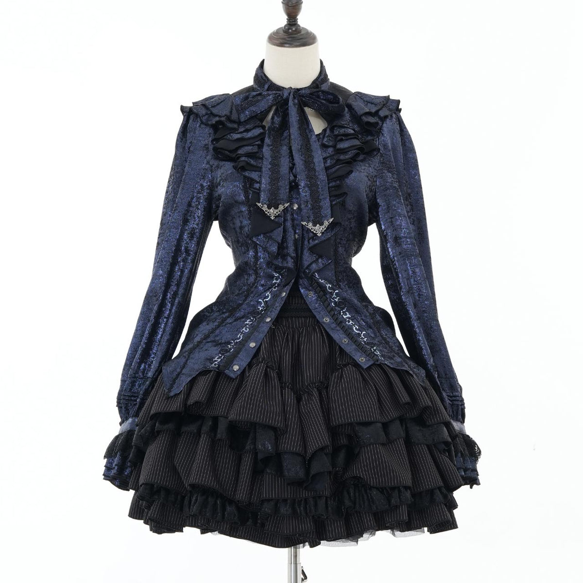 Grand Foyer Hotel Cascade Ruffle Blouse【M】