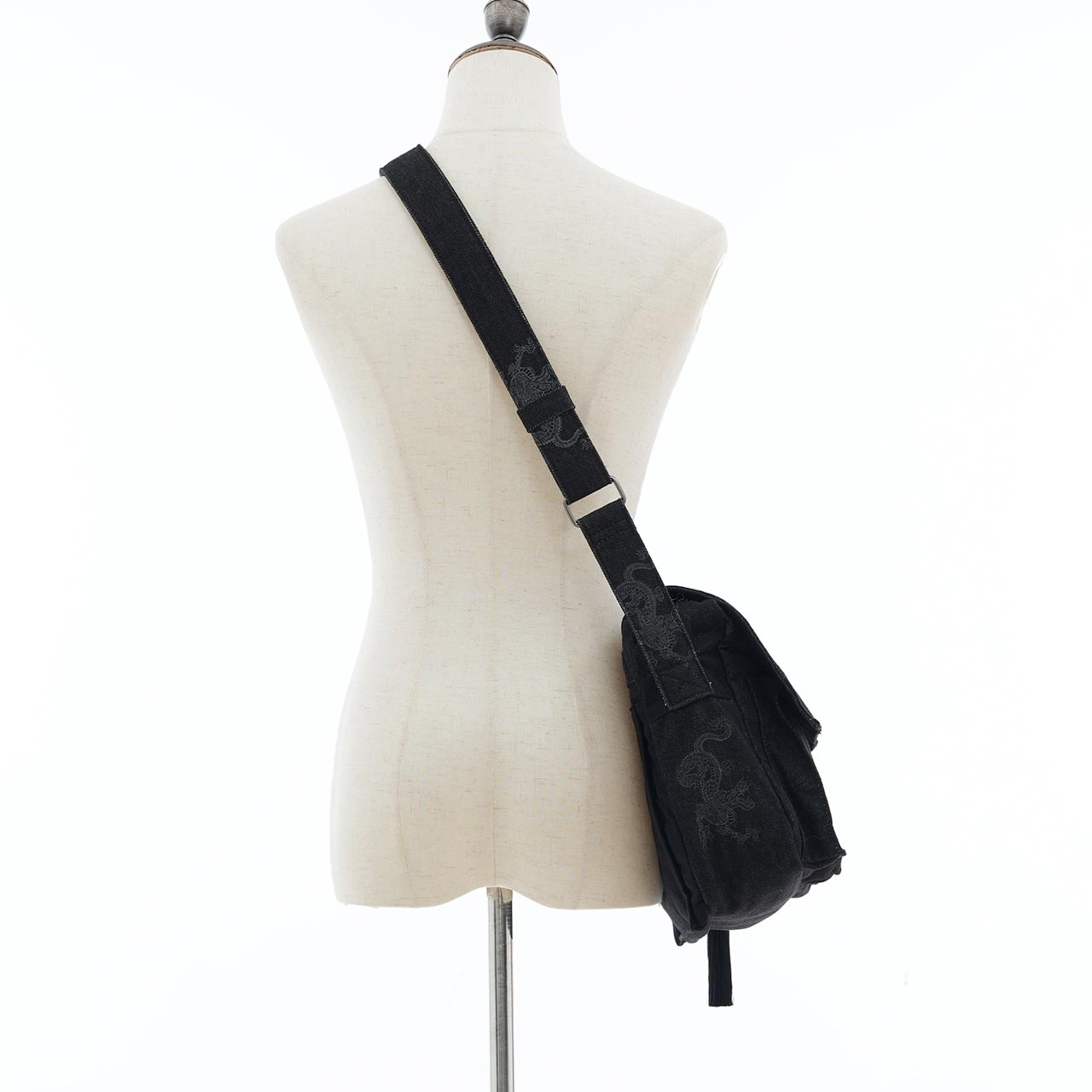 琉球浪漫物語 Ryukyu Romantic Dragon Denim Bag