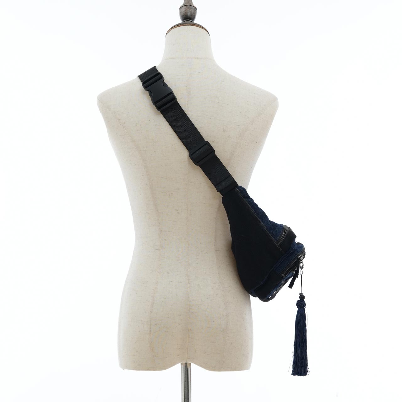 琉球浪漫物語 Ryukyu Romantic Ancient Dragon Denim Body Bag