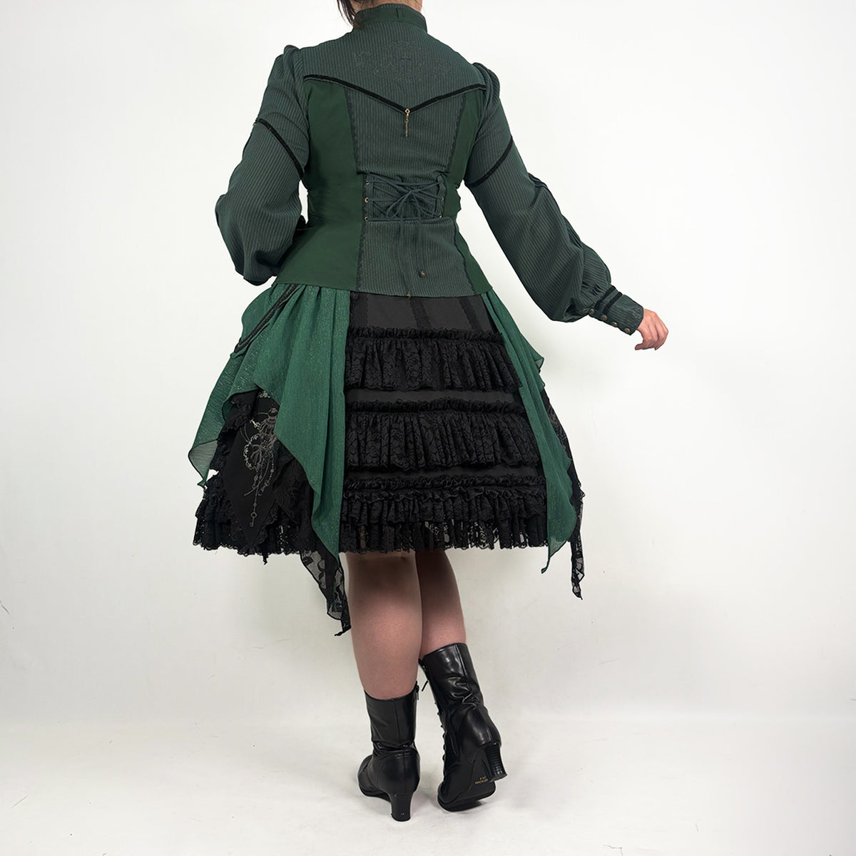 Grand Foyer Hotel Asymmetrical blouse【L】
