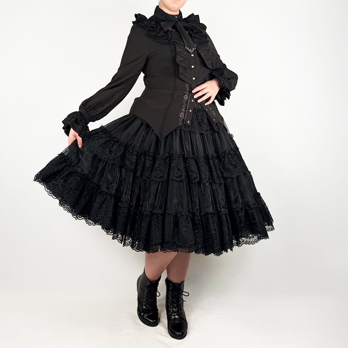 Grand Foyer Hotel Cascade Ruffle Blouse【L】
