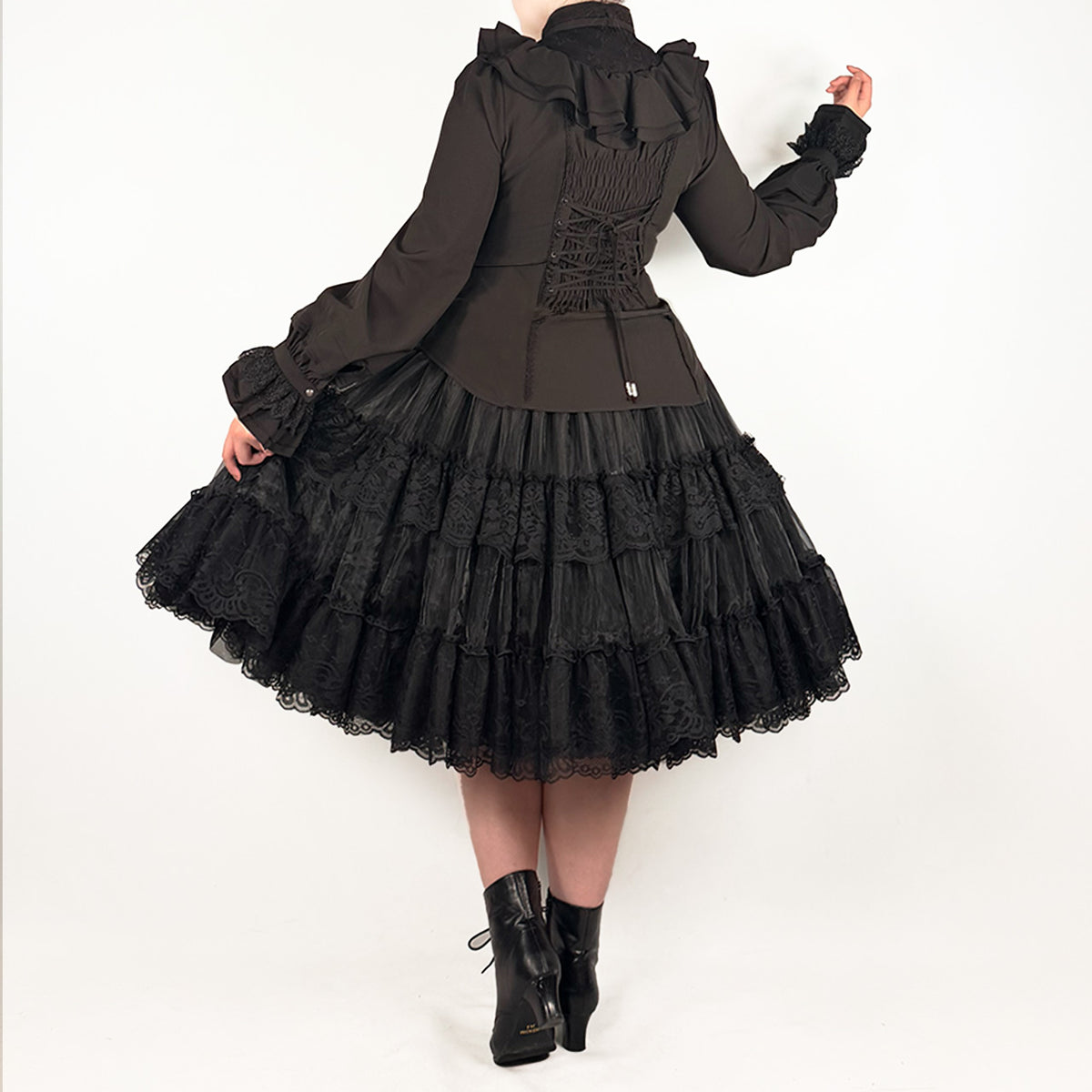 Grand Foyer Hotel Cascade Ruffle Blouse【L】