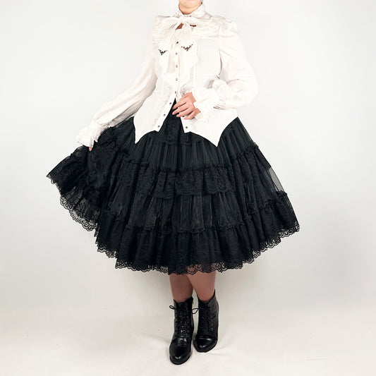 Grand Foyer Hotel Cascade Ruffle Blouse【L】
