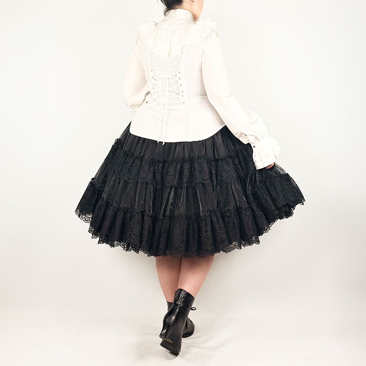 Grand Foyer Hotel Cascade Ruffle Blouse【L】