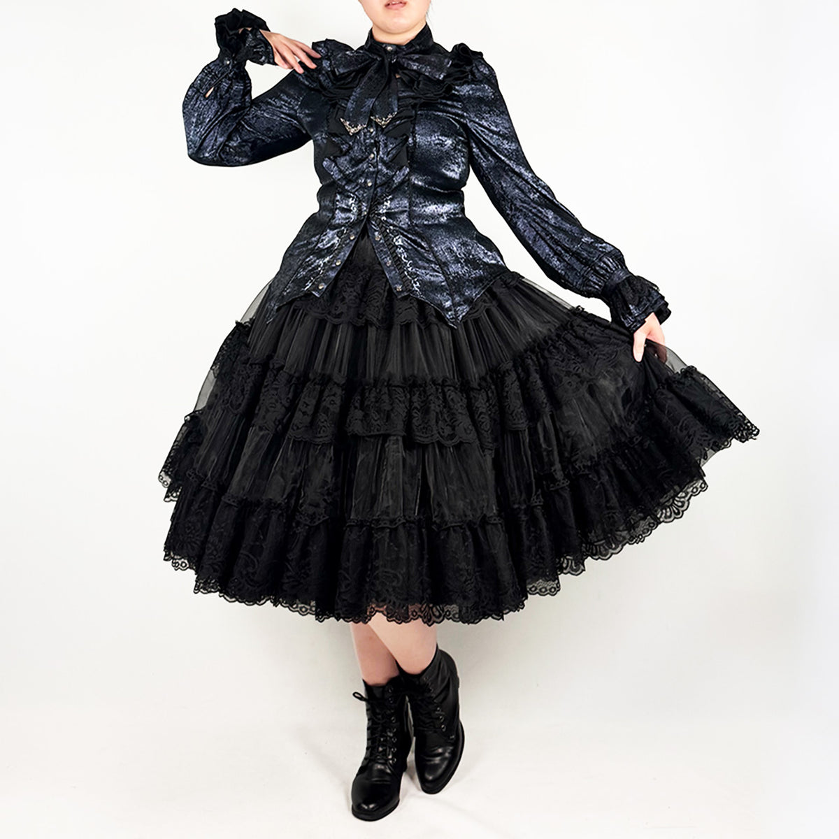 Grand Foyer Hotel Cascade Ruffle Blouse【L】